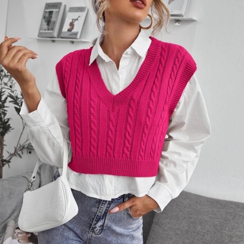 Vintage Charm Pink Sweater Vest Size Small